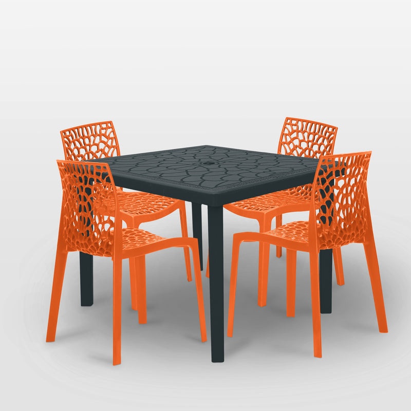 The perfect Halloween Table and Chair Set - Have a Groovy Halloween